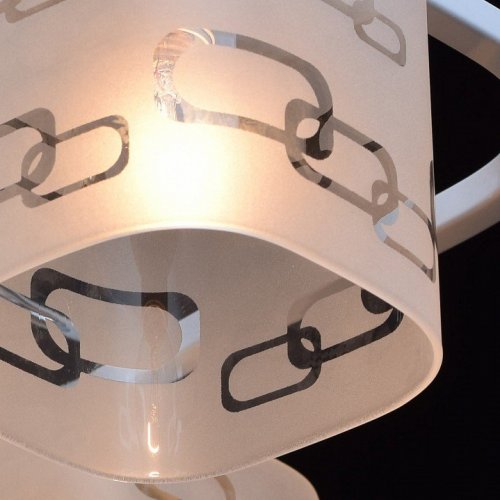 Потолочная люстра DeMarkt 673010304 Потолочная люстра DeMarkt 673010304