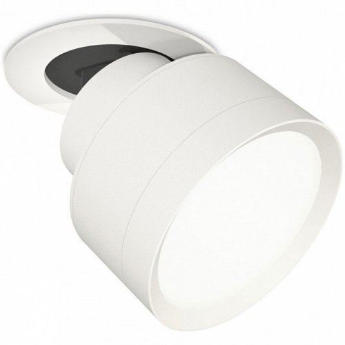 Точечный светильник Ambrella light Techno Spot XM8101500 Точечный светильник Ambrella light Techno Spot XM8101500