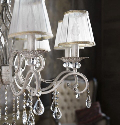 Подвесная люстра Maytoni Grace ARM247-08-G