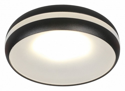 Точечный светильник Omnilux Genova OML-102819-01 Точечный светильник Omnilux Genova OML-102819-01