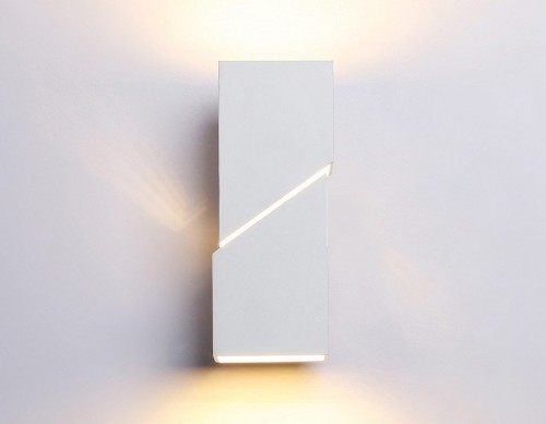 Настенный светильник Ambrella light Wallers FW2474