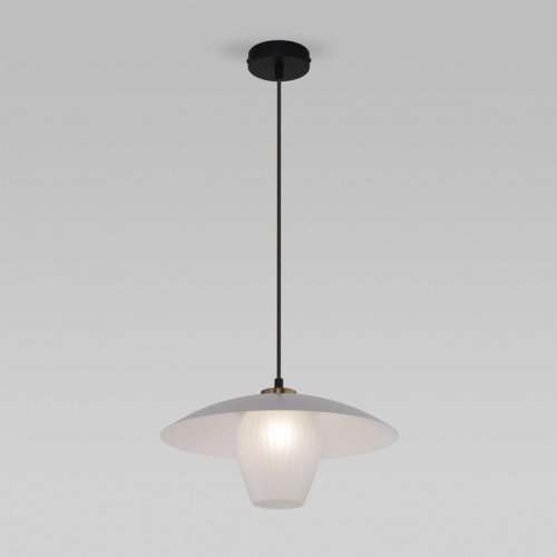 Подвесной светильник Eurosvet Kamari 50259/1 белый/матовый Подвесной светильник Eurosvet Kamari 50259/1 белый/матовый