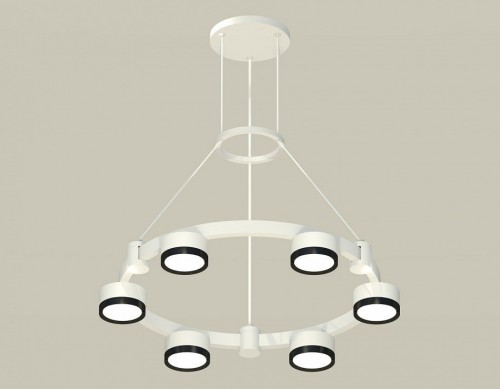 Подвесной светильник Ambrella light TRADITIONAL XR92031101 Подвесной светильник Ambrella light TRADITIONAL XR92031101