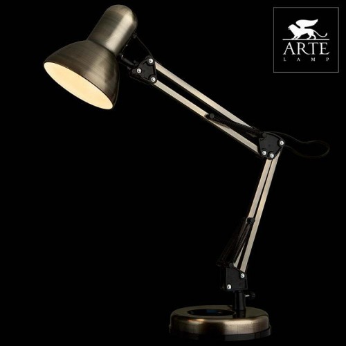 Настольная лампа Arte Lamp Junior A1330LT-1AB Настольная лампа Arte Lamp Junior A1330LT-1AB