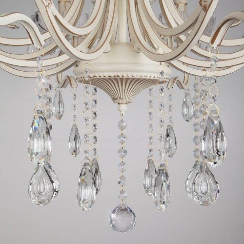 Потолочная люстра Eurosvet 12205/8 белый Strotskis Потолочная люстра Eurosvet 12205/8 белый Strotskis