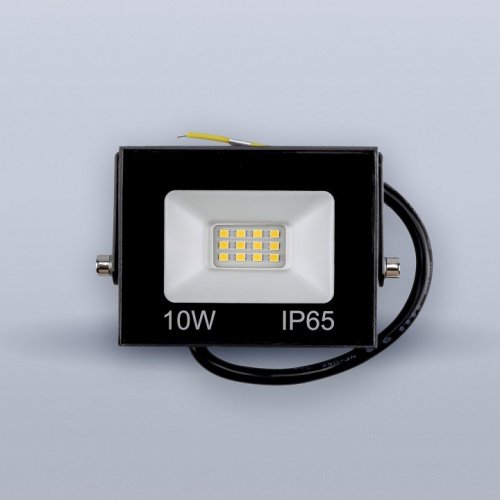 Настенно-потолочный прожектор Eleganz 1202 Настенно-потолочный прожектор Eleganz 1202