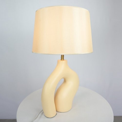 Интерьерная настольная лампа  Abstractic01