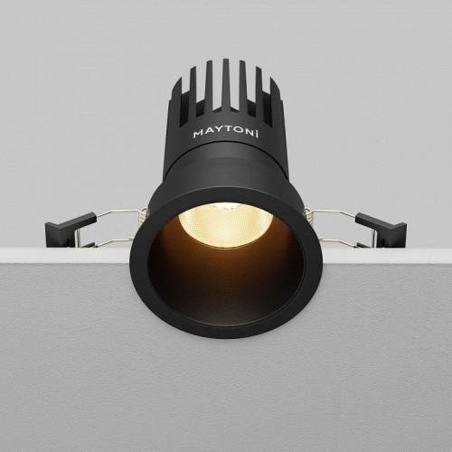 Точечный светильник Maytoni Dip DL118-15W-2.7K-B