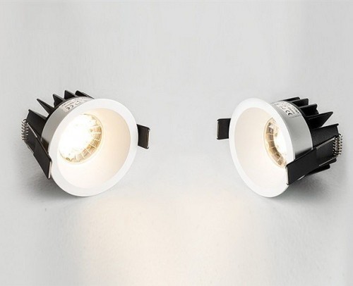 Встраиваемый светодиодный светильник Italline DL 3241 white