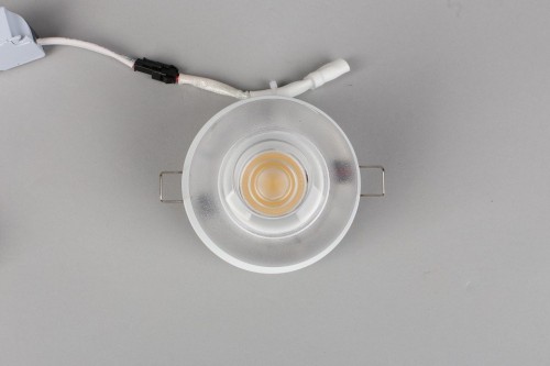 Точечный светильник Omnilux Mantova OML-103009-08